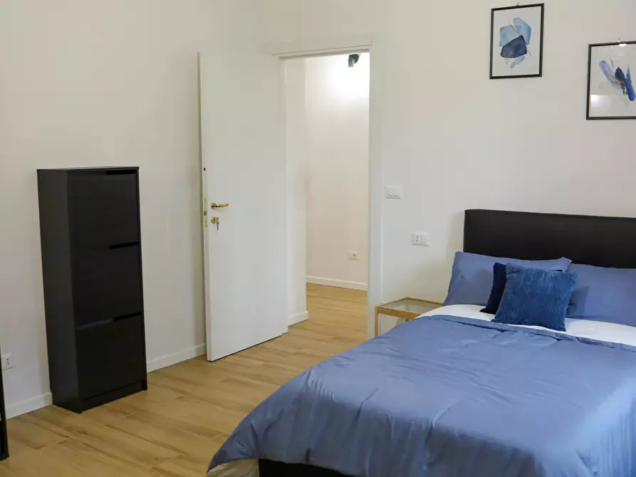 Immagine 6 di Camera in affitto  in Via Fossolo a Bologna