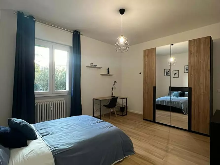 Immagine 1 di Camera in affitto  in Via Fossolo a Bologna