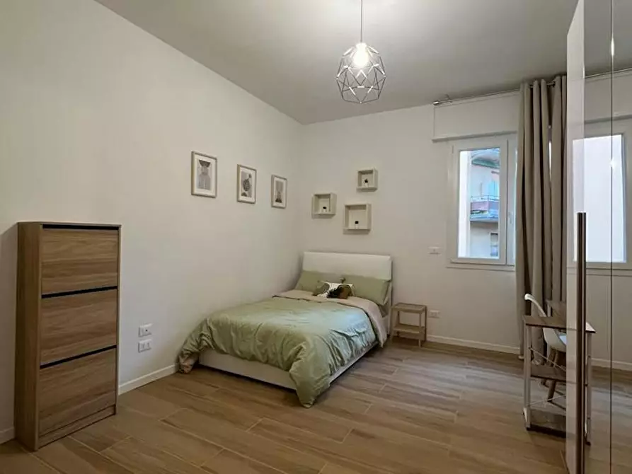 Immagine 9 di Camera in affitto  in Via Fossolo a Bologna