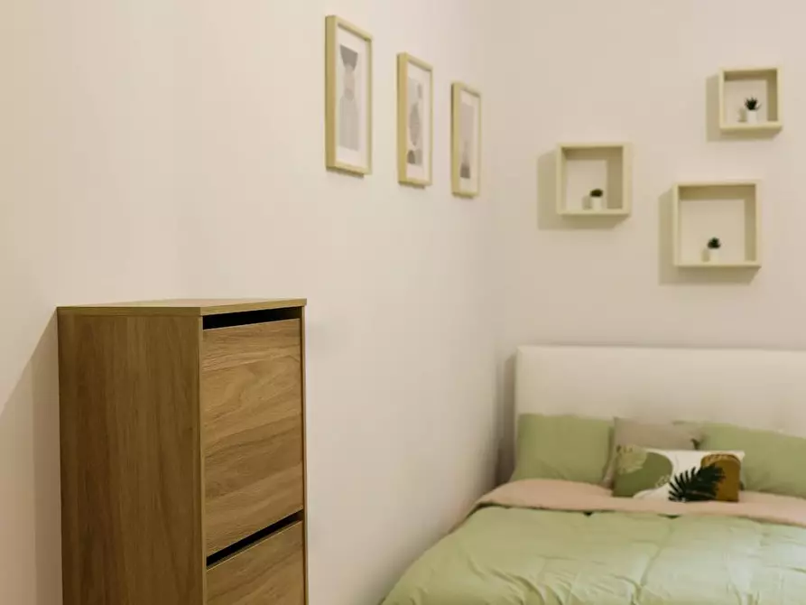 Immagine 6 di Camera in affitto  in Via Fossolo a Bologna