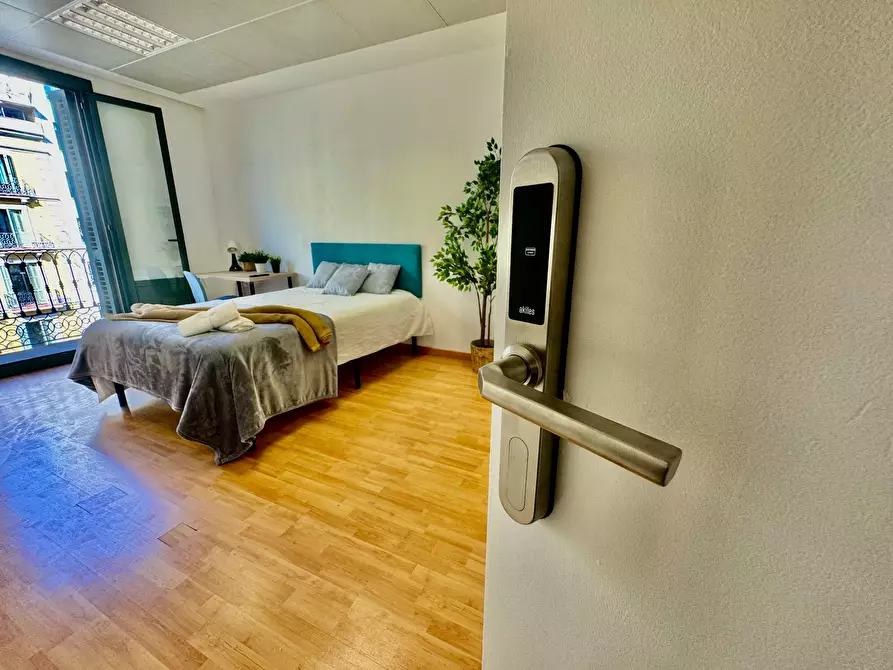 Immagine 9 di Camera in affitto  in Ronda de Sant Pere a Barcelona