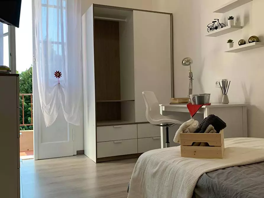 Immagine 2 di Camera in affitto  in Via Mazzini a Bologna