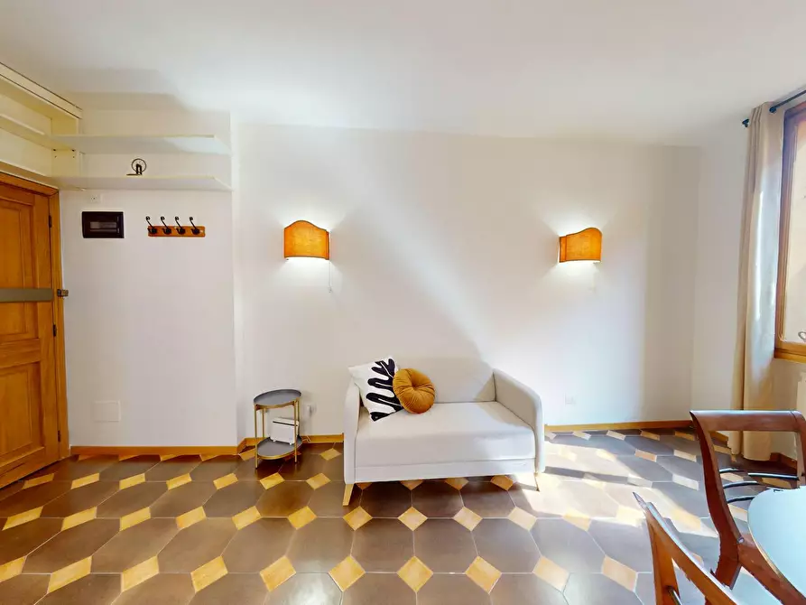 Immagine 7 di Appartamento in affitto  in Via Piella a Bologna