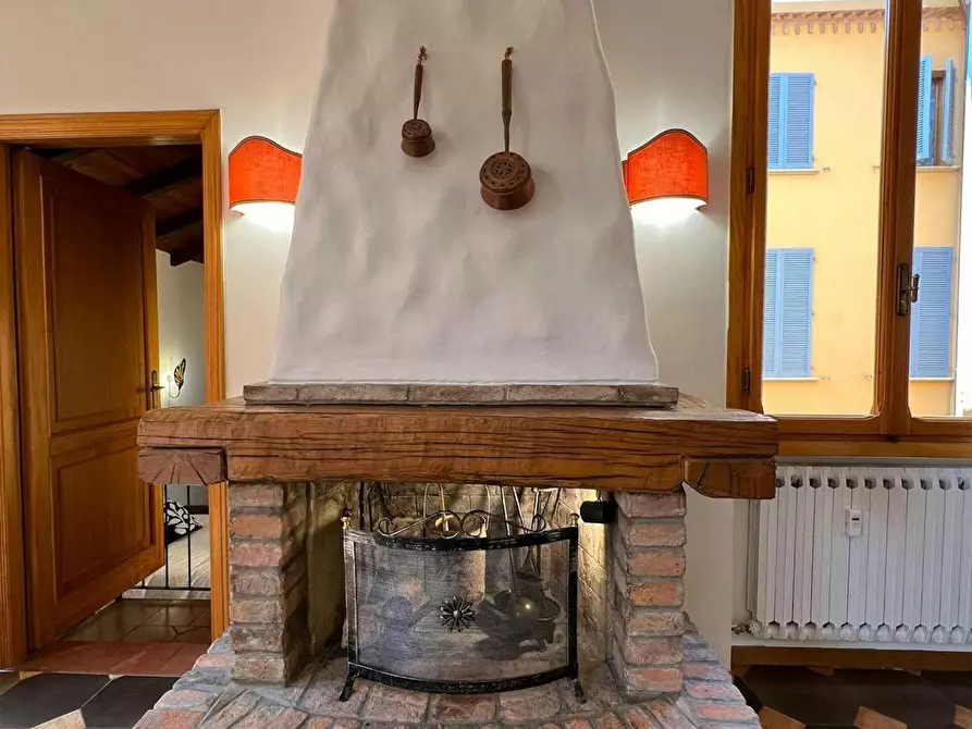 Immagine 8 di Appartamento in affitto  in Via Piella a Bologna