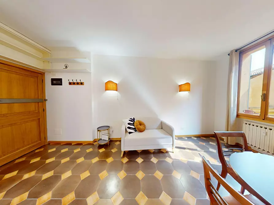 Immagine 10 di Appartamento in affitto  in Via Piella a Bologna