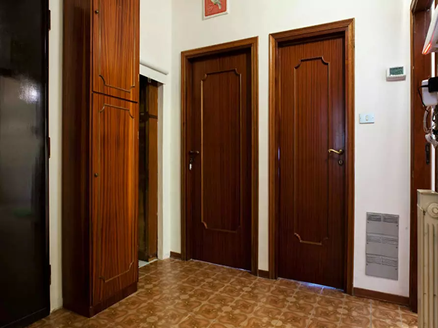 Immagine 7 di Camera in affitto  in Via San Donato a Bologna