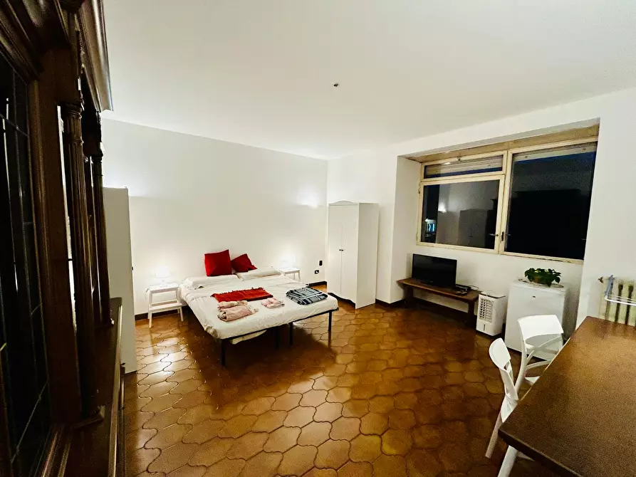 Immagine 3 di Camera in affitto  in Via Ugo Ojetti a Milano