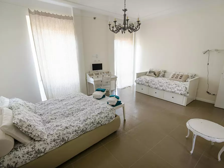 Immagine 9 di Appartamento in affitto  in Via Faleria a Roma