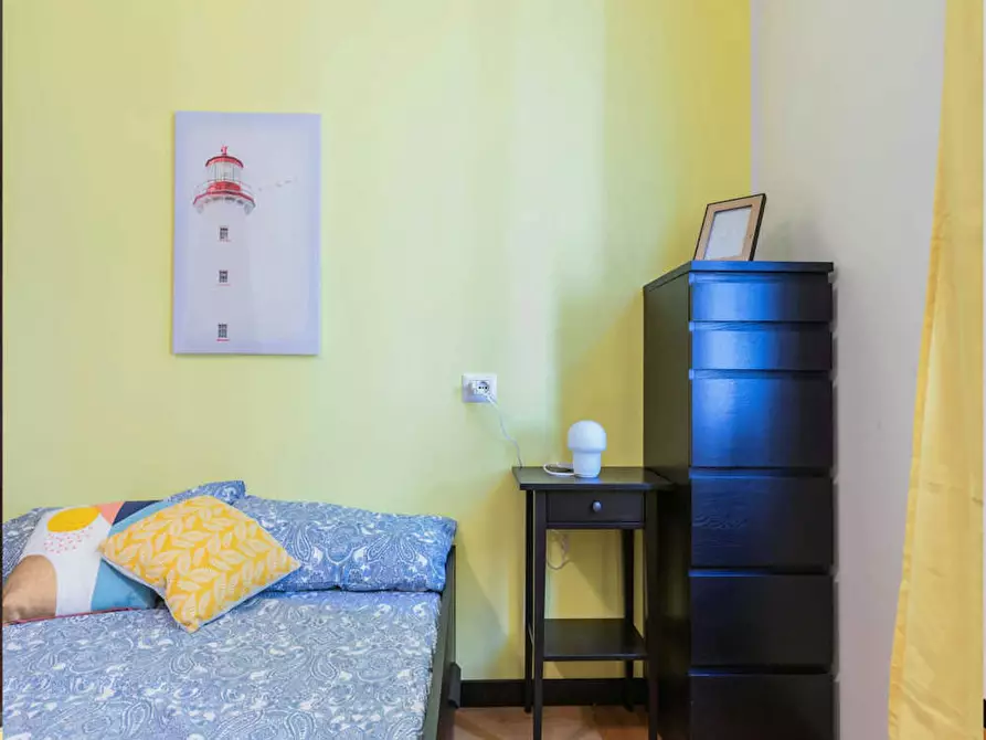 Immagine 4 di Camera in affitto  in Via dei Fontanili a Milano