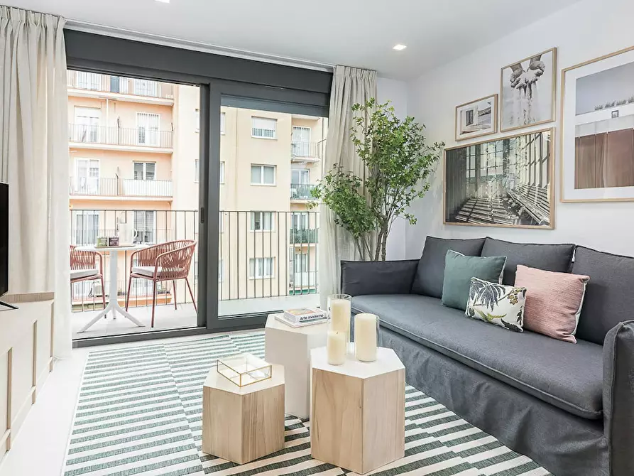 Immagine 1 di Appartamento in affitto  in Carrer de Maignon a Barcelona
