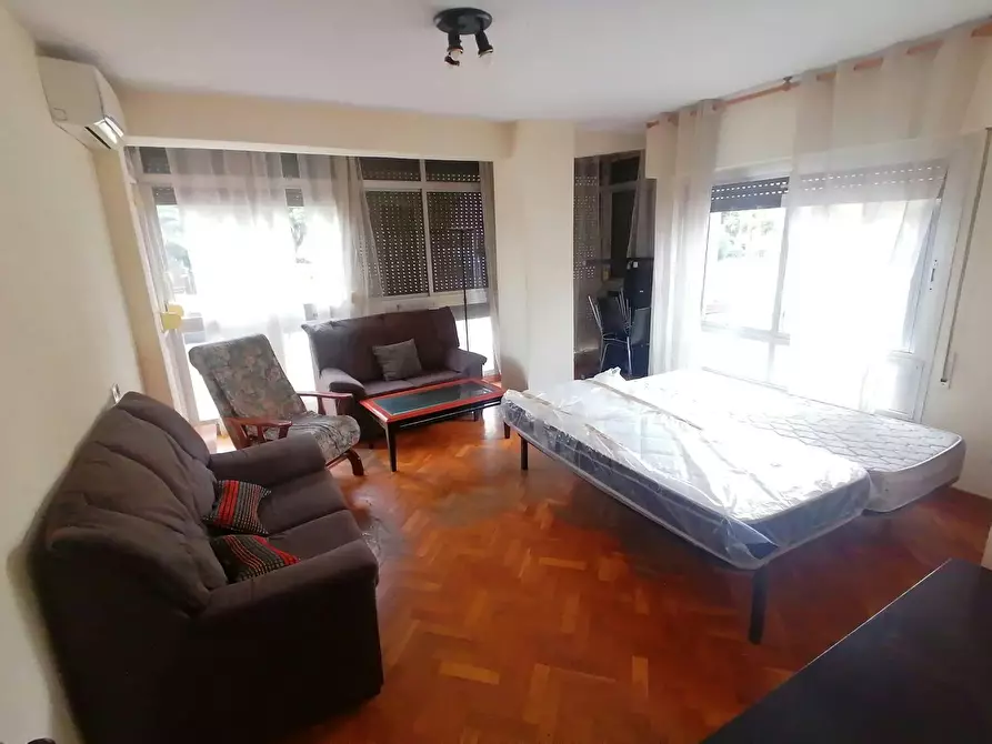 Immagine 1 di Camera in affitto  in Avenida Infante Juan Manuel a Murcia