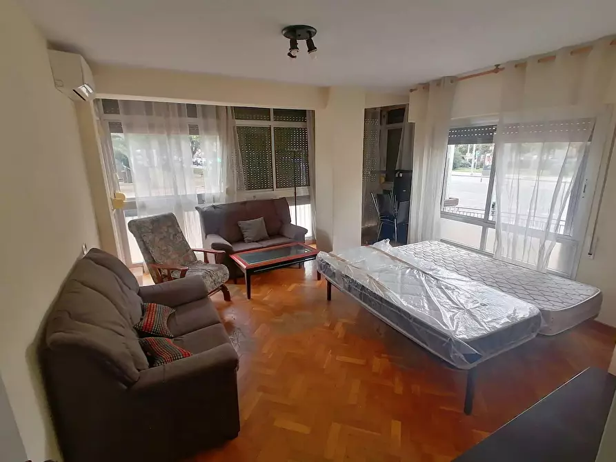 Immagine 3 di Camera in affitto  in Avenida Infante Juan Manuel a Murcia