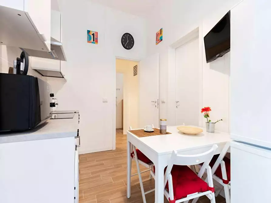 Immagine 8 di Camera in affitto  in Viale Alfredo Oriani a Bologna