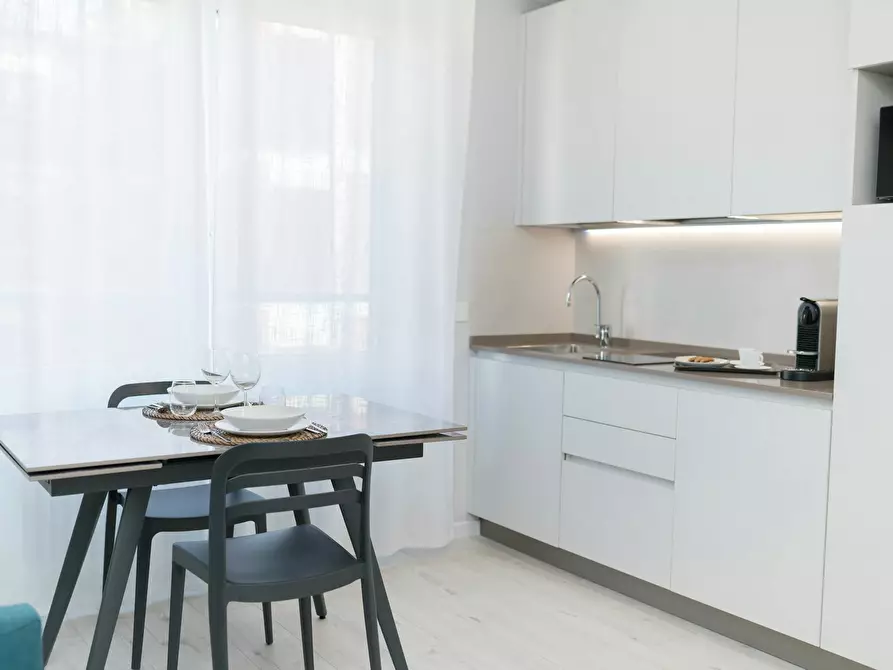 Immagine 10 di Appartamento in affitto  in Via Alfredo Comandini a Milano