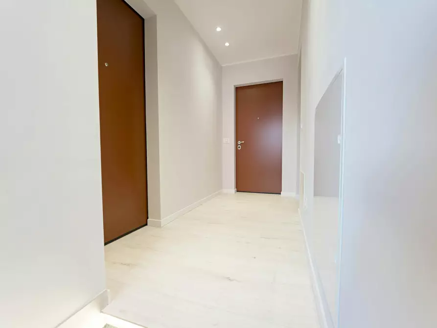 Immagine 5 di Appartamento in affitto  in Via Alfredo Comandini a Milano