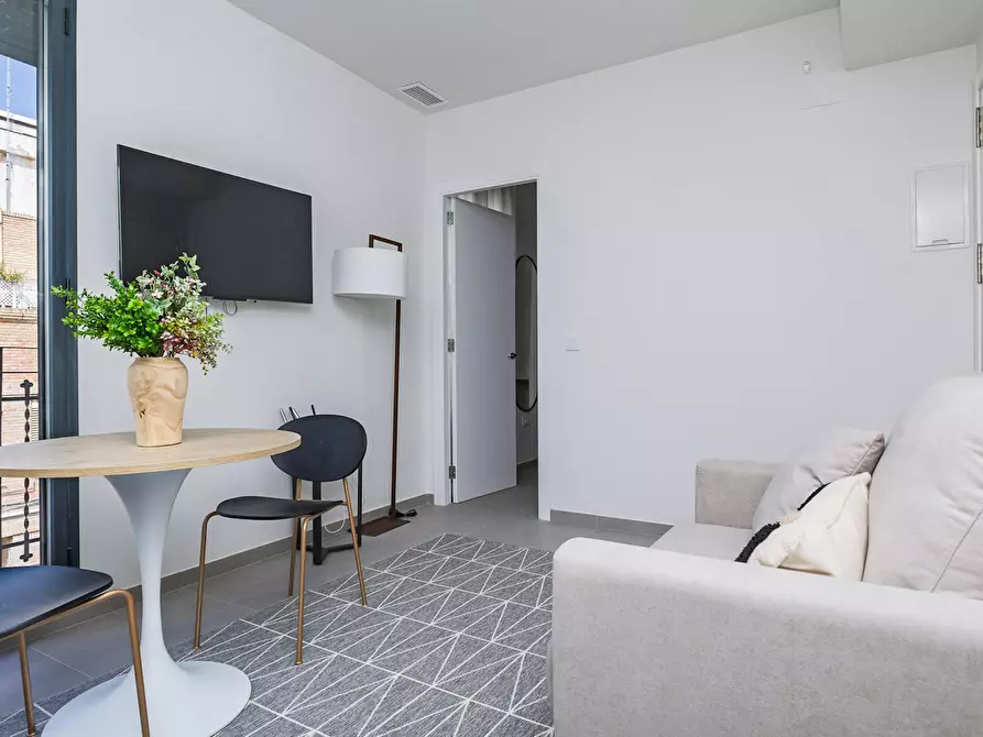 Immagine 8 di Appartamento in affitto  in Carrer de Goya a Valencia