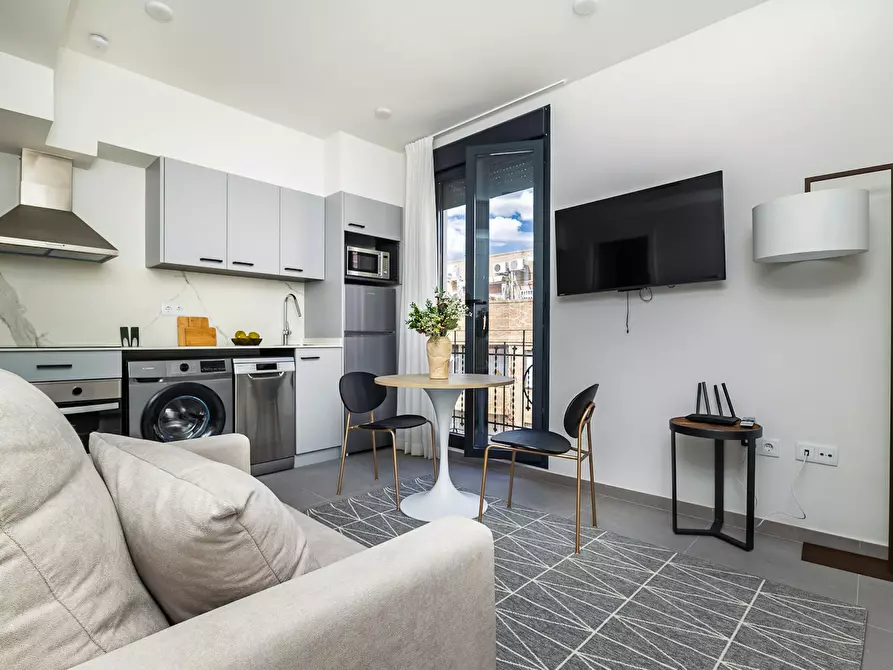 Immagine 1 di Appartamento in affitto  in Carrer de Goya a Valencia