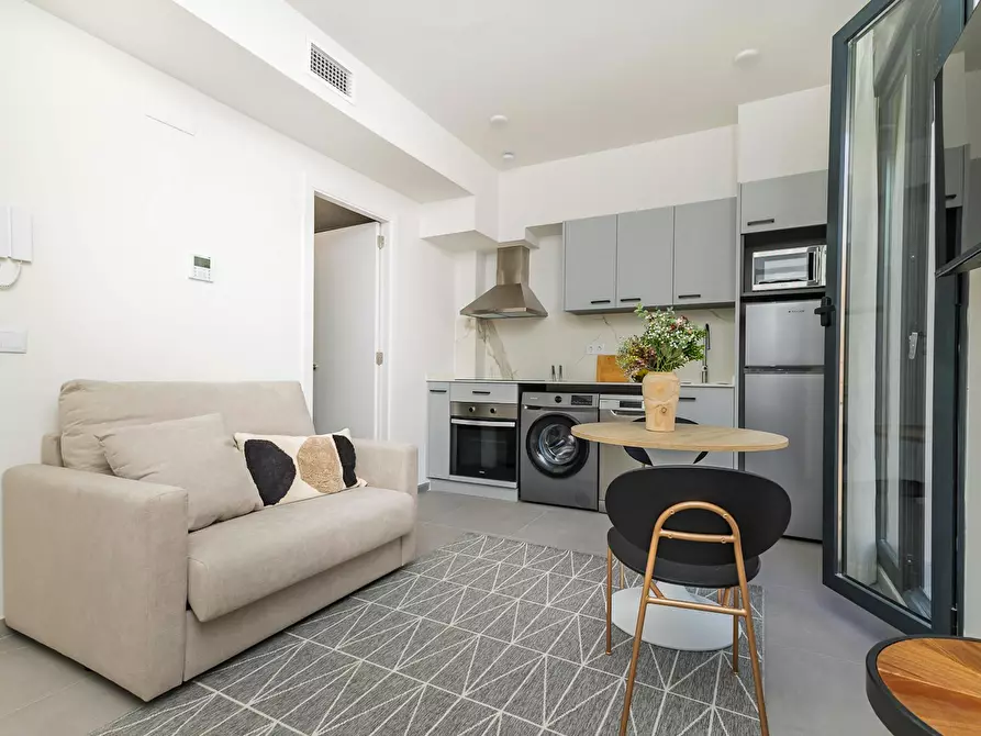 Immagine 6 di Appartamento in affitto  in Carrer de Goya a Valencia