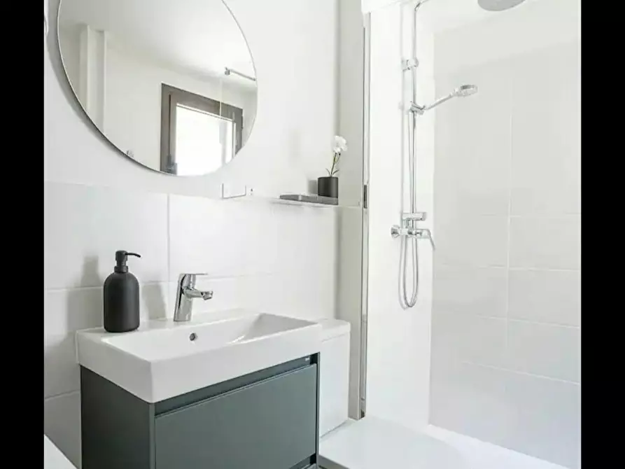 Immagine 3 di Appartamento in affitto  in Carrer de Sant Bertran a Barcelona