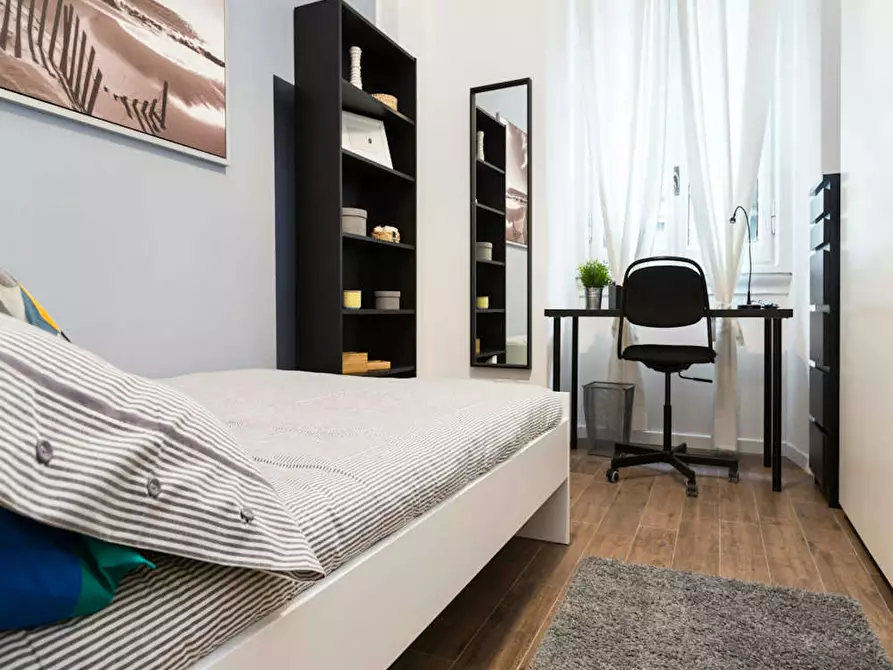 Immagine 3 di Camera in affitto  in Via Saverio Mercadante a Milano