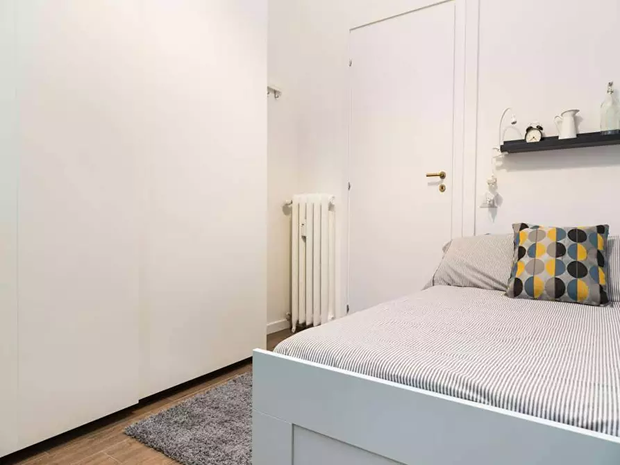 Immagine 4 di Camera in affitto  in Via Saverio Mercadante a Milano