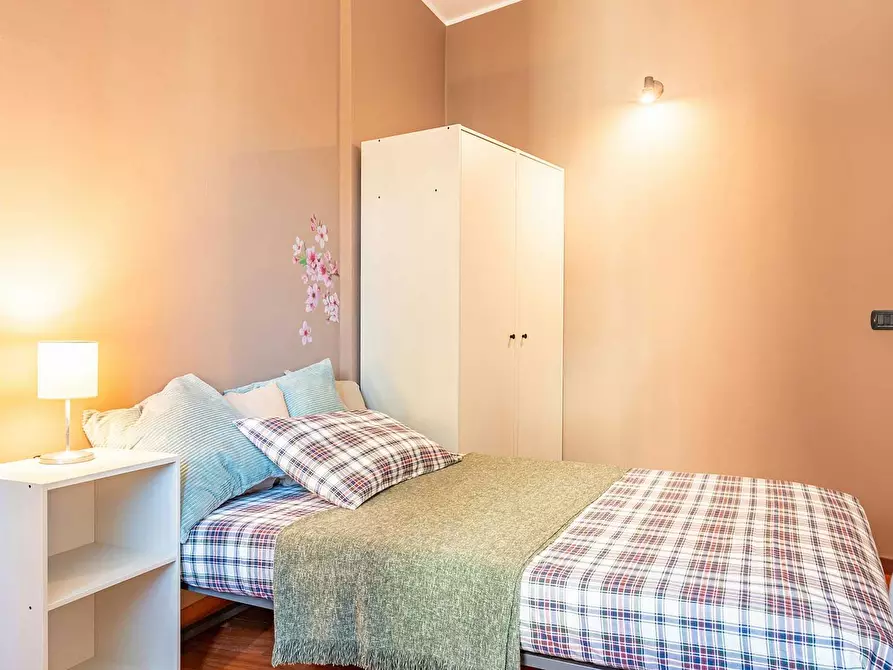 Immagine 2 di Camera in affitto  in Via Santa Rita da Cascia a Milano