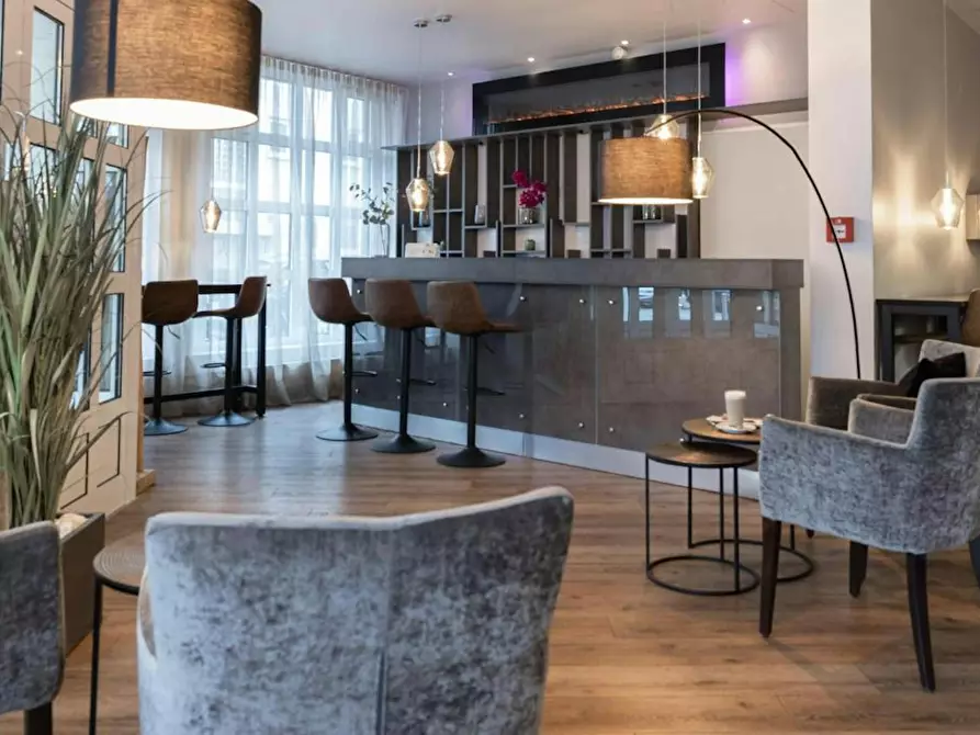 Immagine 10 di Appartamento in affitto  in Schwarzwaldstraße a Frankfurt am Main