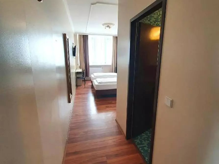 Immagine 3 di Appartamento in affitto  in Rhinstraße a Berlin