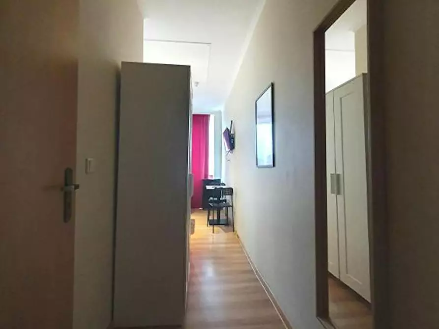 Immagine 3 di Appartamento in affitto  in Rhinstraße a Berlin