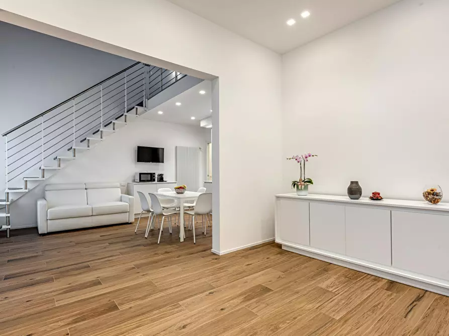 Immagine 5 di Appartamento in affitto  in Borgo Pinti a Firenze