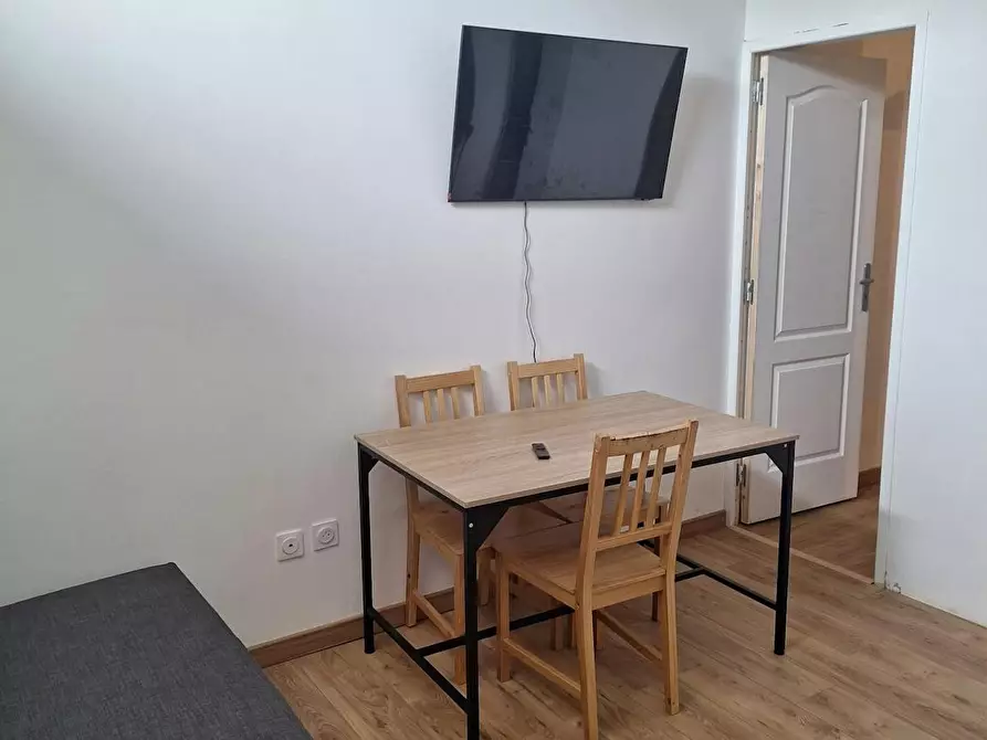 Immagine 7 di Appartamento in affitto  in Rue d'Alsace a Famars