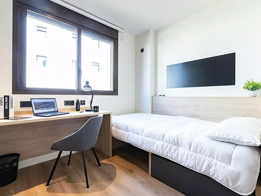 Immagine 3 di Camera condivisa in affitto  in Calle Sierra Pico del Aguila a La Ñora