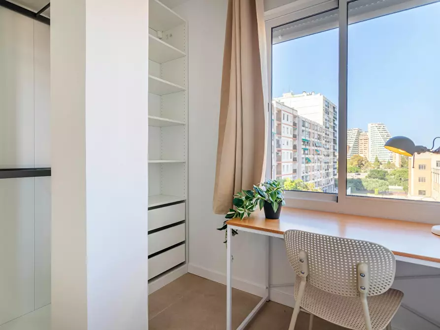 Immagine 6 di Camera in affitto  in Carrer de l'Escultor Josep Capuz a Valencia