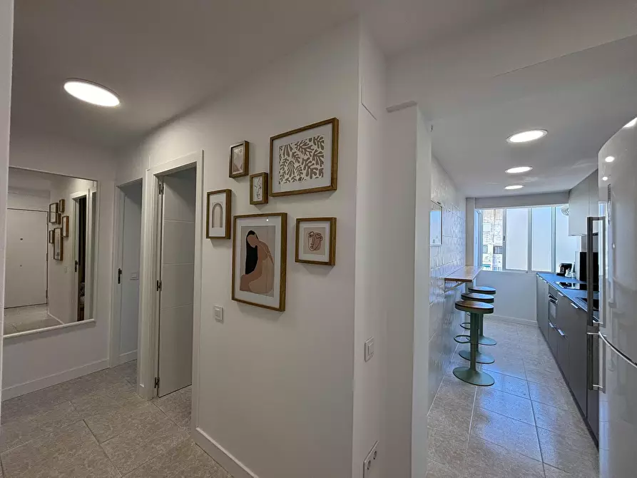 Immagine 10 di Camera in affitto  in Carrer de Rodrigo de Pertegás a Valencia