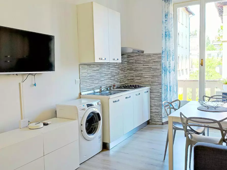 Immagine 4 di Appartamento in affitto  in Via Casella a Milano