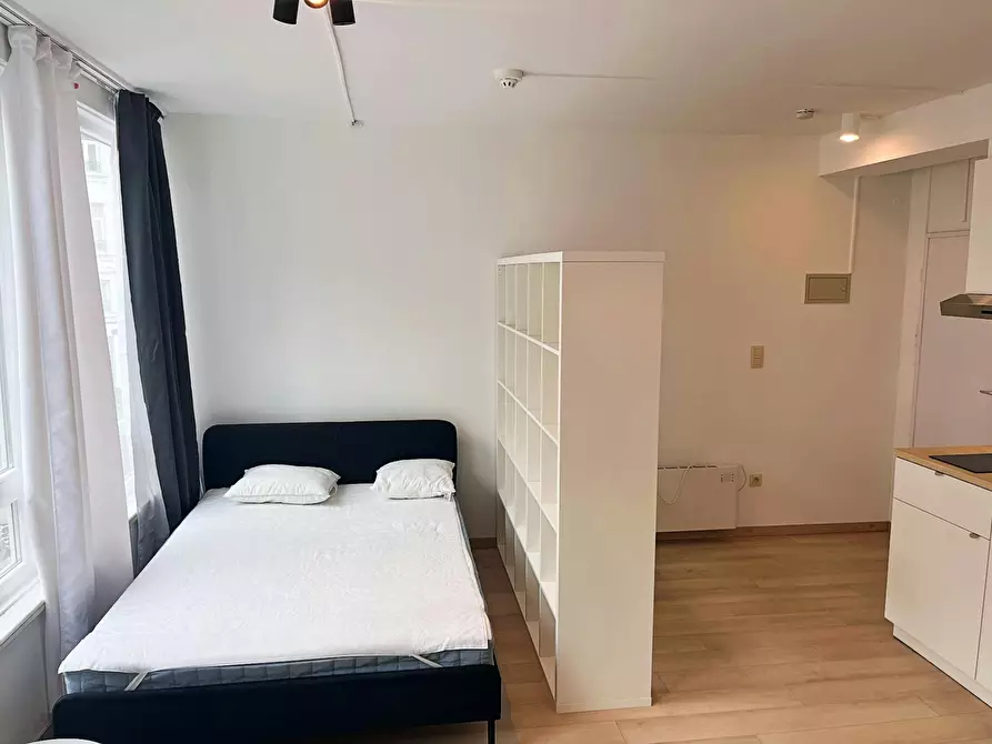 Immagine 2 di Appartamento in affitto  in Rue Jourdan a Saint-Gilles