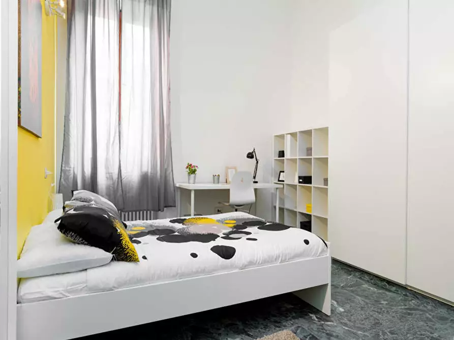 Immagine 8 di Camera in affitto  in Via Carlo Bertolazzi a Milano