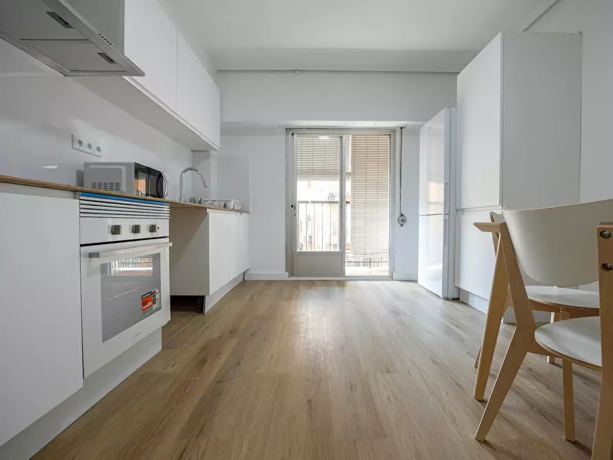 Immagine 8 di Camera in affitto  in Carrer de Reig Genovés a Valencia