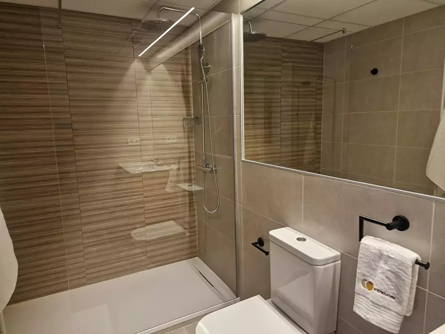 Immagine 5 di Camera in affitto  in Avinguda Ancha de Castelar a Sant Vicent Del Raspeig