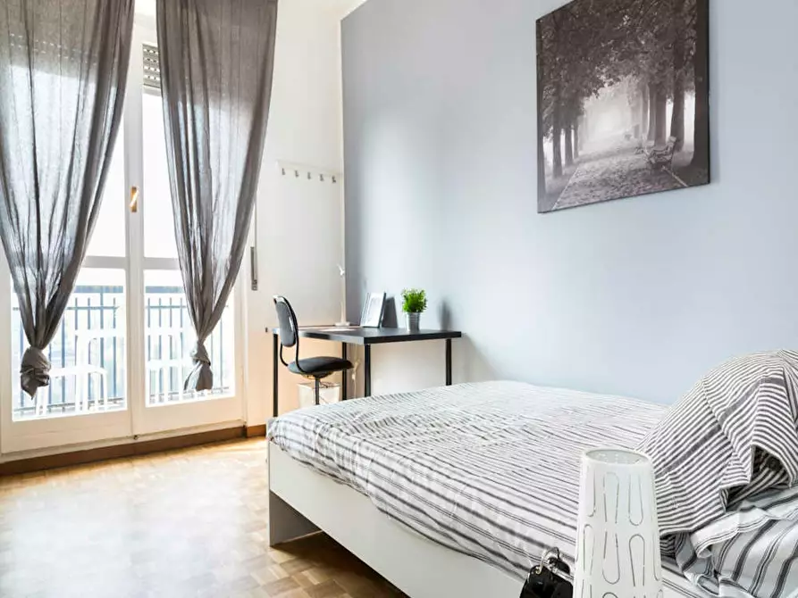 Immagine 1 di Camera in affitto  in Via dei Mandorli a Buccinasco