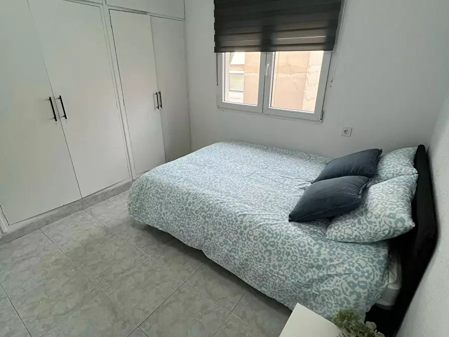 Immagine 4 di Camera in affitto  in Carrer Doctor Just a Alicante/Alacant
