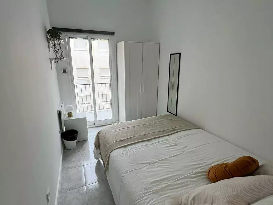 Immagine 1 di Camera in affitto  in Carrer Doctor Just a Alicante/Alacant