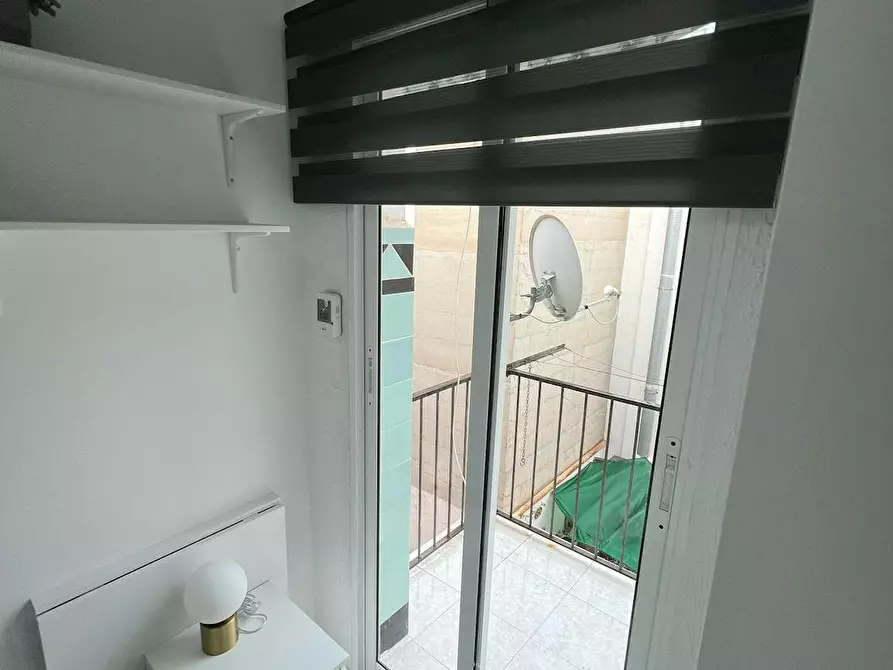 Immagine 5 di Camera in affitto  in Carrer Doctor Just a Alicante/Alacant