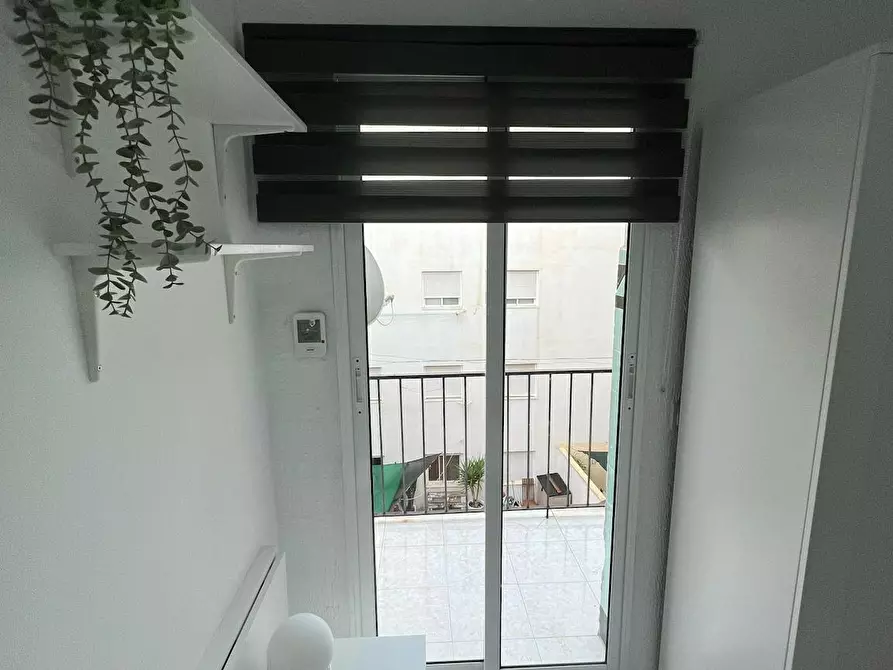 Immagine 7 di Camera in affitto  in Carrer Doctor Just a Alicante/Alacant