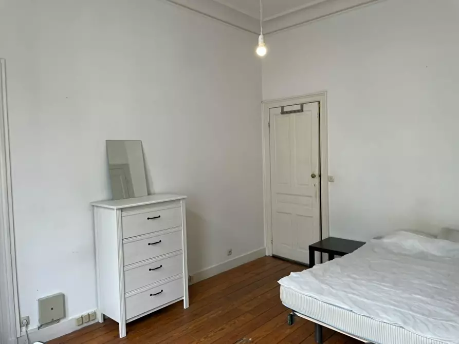 Immagine 5 di Camera in affitto  in Rue du Marteau a Saint-Josse-Ten-Noode