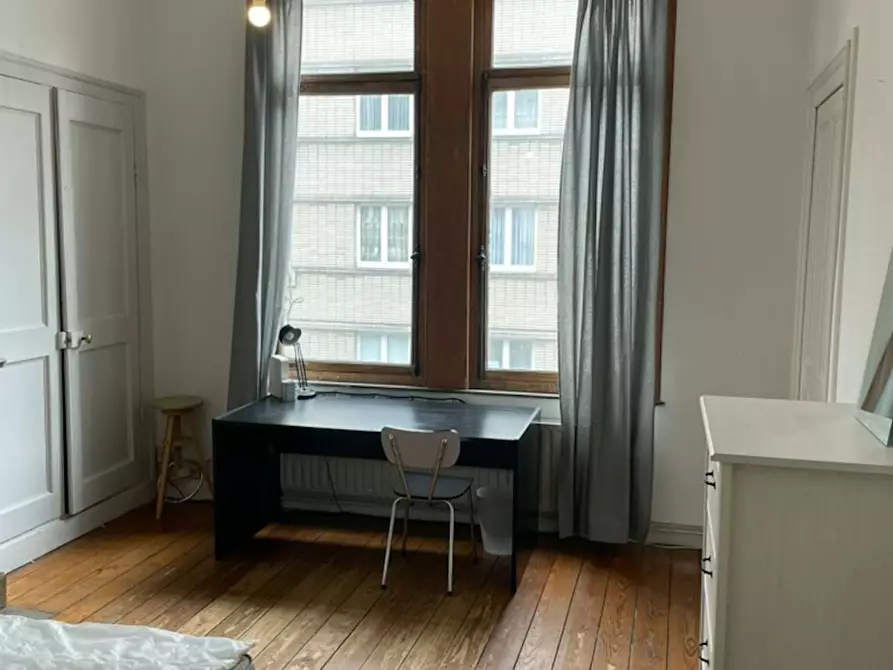 Immagine 2 di Camera in affitto  in Rue du Marteau a Saint-Josse-Ten-Noode