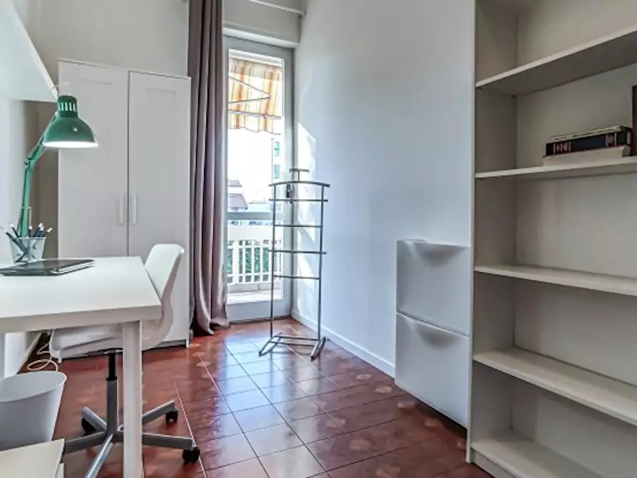 Immagine 3 di Camera in affitto  in Viale Luigi Ridolfi a Forli'