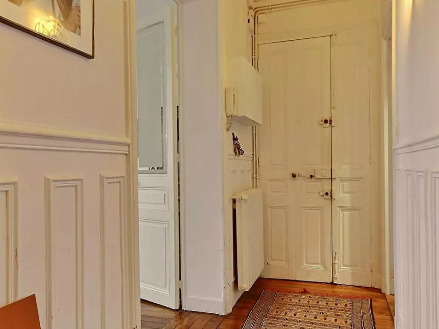 Immagine 8 di Appartamento in affitto  in Rue du Rendez-Vous a Paris