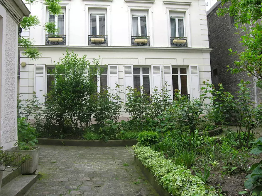 Immagine 4 di Appartamento in affitto  in Rue du Rendez-Vous a Paris