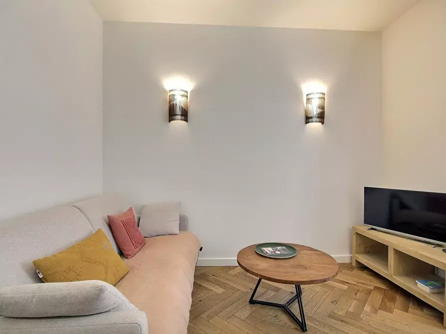 Immagine 3 di Appartamento in affitto  in Rue Rémy Dumoncel a Paris